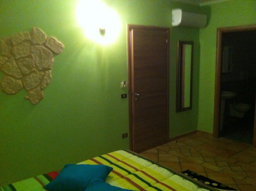 Casale Delle Rose B&B Fattoria Montepagano Szoba fotó