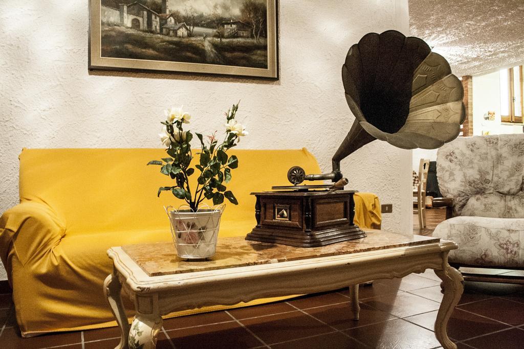 Casale Delle Rose B&B Fattoria Montepagano Kültér fotó
